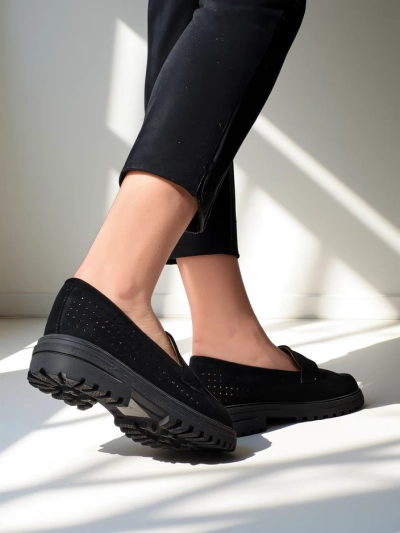 Royalfashion Naiste perforatsiooniga loafers Filoz