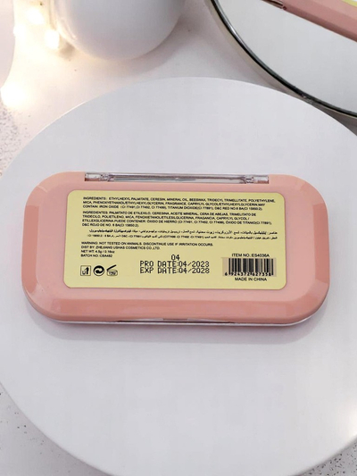 Матирующая палетка для контуринга 3 оттенка Ваниль Кофе