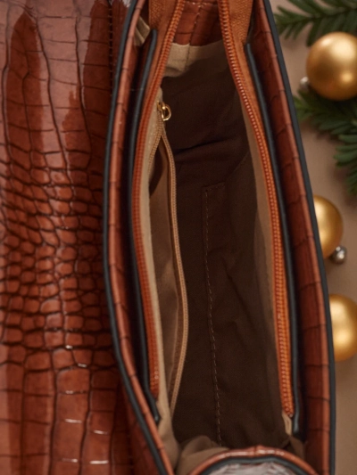 Lakitud väike naiste ökonahast käekott Orlina