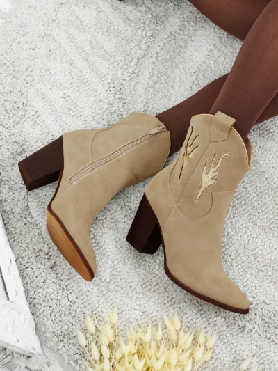 Women's heeled cowboy boots with decorative inserts Cendria