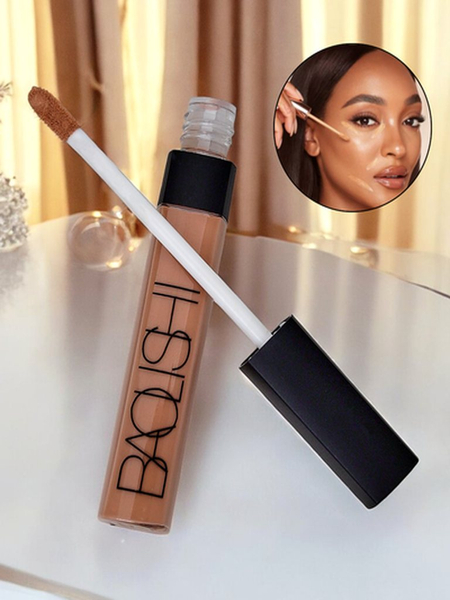 Face concealer in the shade Sand