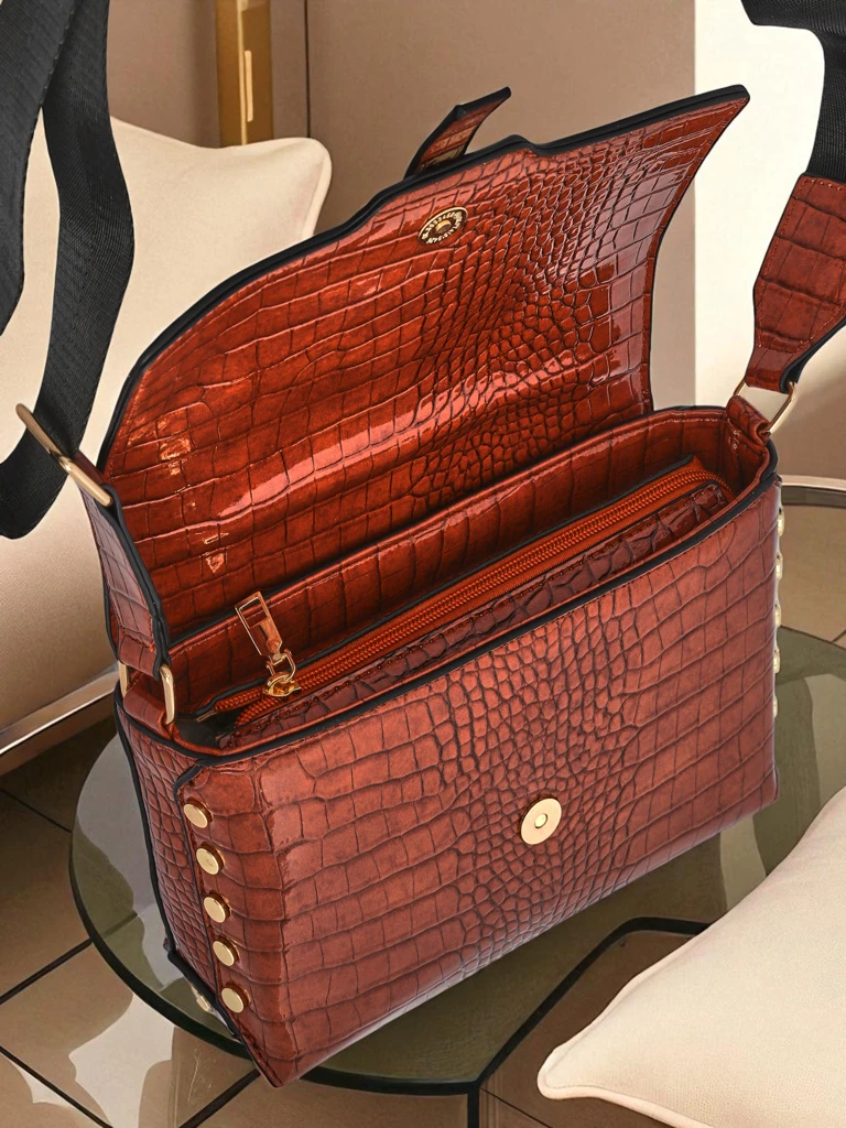 Royalfashion Лакированная маленькая женская сумочка из экокожи Velia Crest