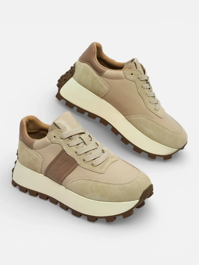 Naterre women's sports sneakers made of natural leather