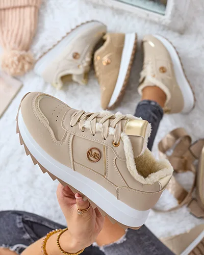 Royalfashion Soojad naiste karvkattega tossud Boris