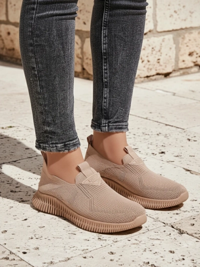 Royalfashion Женские тканевые спортивные слипоны Serra