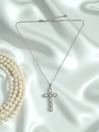 Ceremi Athe Cross Necklace
