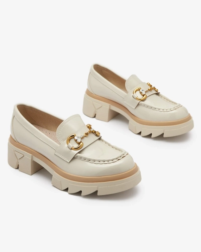 Lakitud beežid kristallidega naiste mokassinad Inriw - Jalatsid