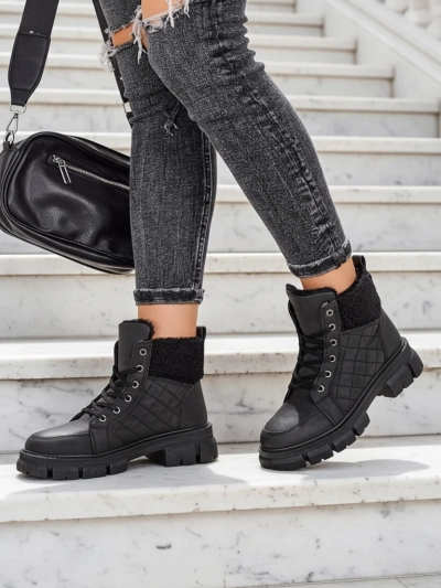 Royalfashion Black women's insulated trapper boots Hogenaf