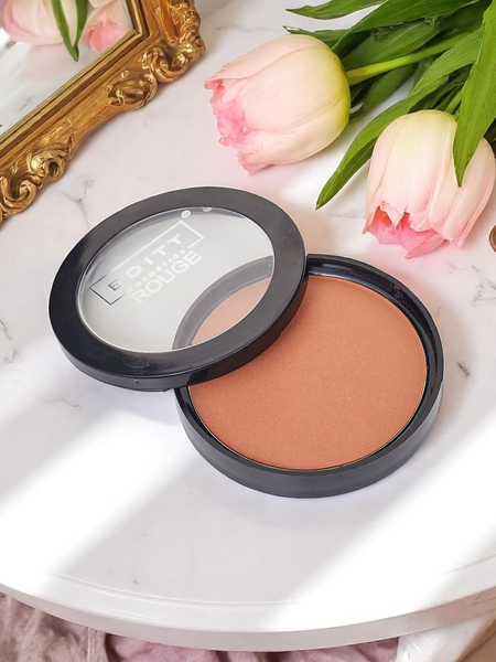 Pressed blush color Sunset