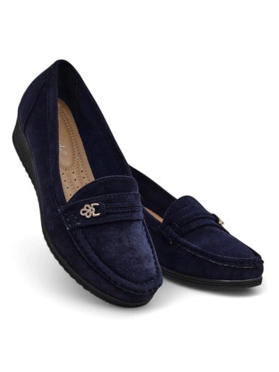 Royalfashion Naiste mokkasaapad madalal kontsal Polefle