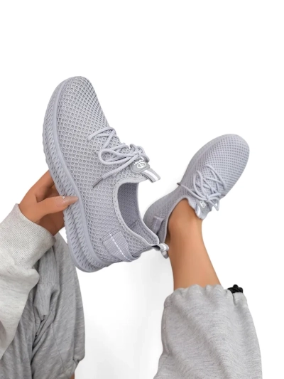 Royalfashion Женские спортивные тканевые кроссовки Rinsel