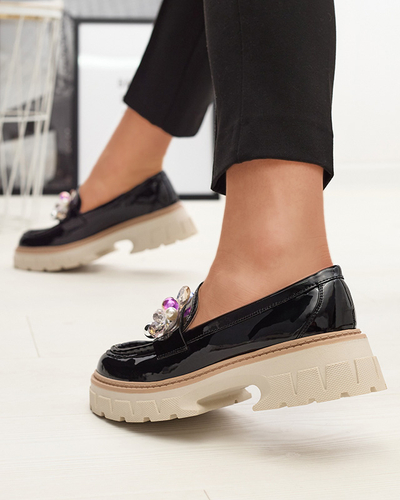 Черные лакированные женские мокасины с орнаментом Leliab- Footwear