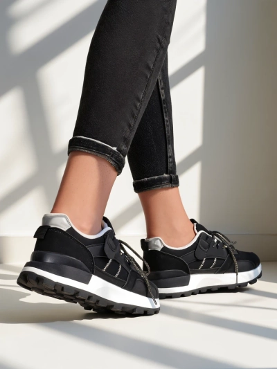 Royalfashion Женские спортивные кроссовки Eretra