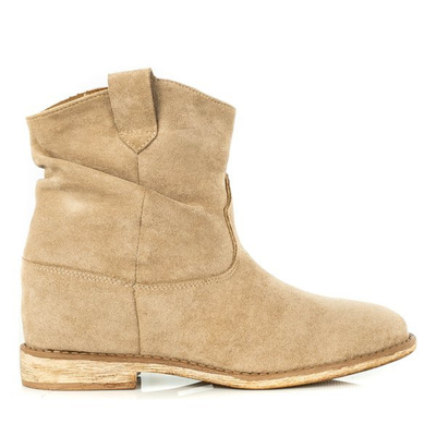 Cowboy boots on heels in beige Brunoki - Footwear