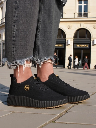 Royalfashion Naiste perforatsiooniga spordijalatsid Tobin