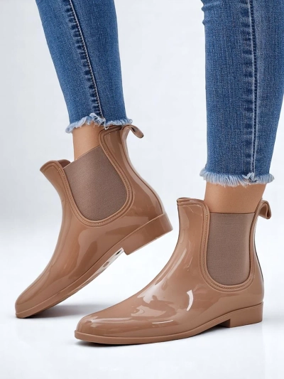 Royalfashion Naiste lakitud kummists saapad Seris