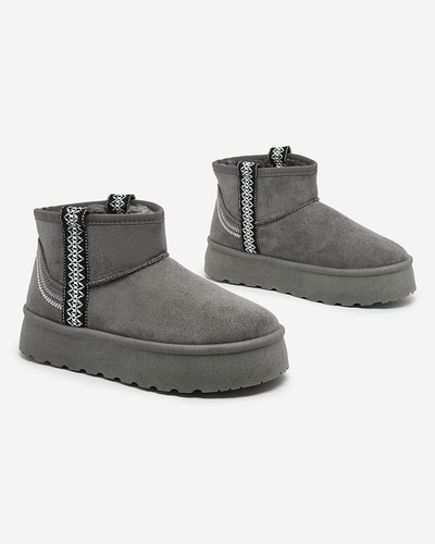 Royalfashion Women's short boots a'la snow boots with ornament Erititta