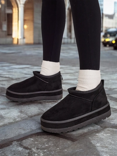 Royalfashion Short women's snow boots a'la Biovve