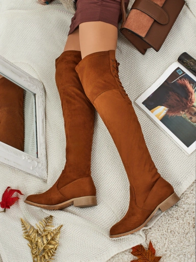 Naiste põlve ületavad öko-seemisnahast saapad Denvoria