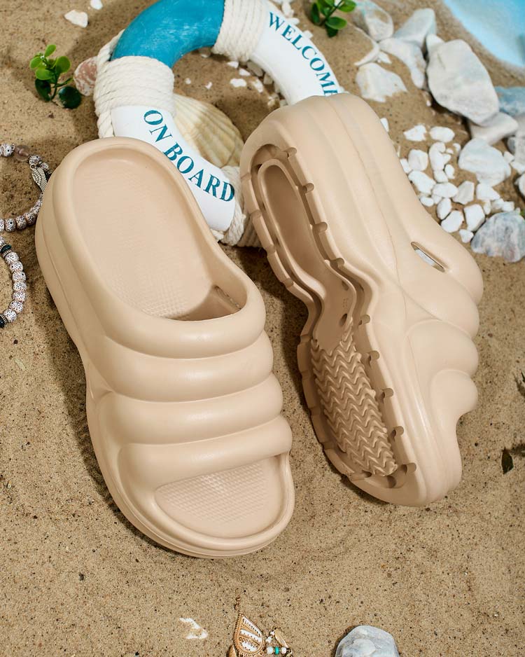 Royalfashion Женские резиновые шлепанцы Koriv