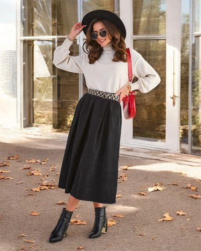 Royalfashion Women's midi skirt a' la corduroy