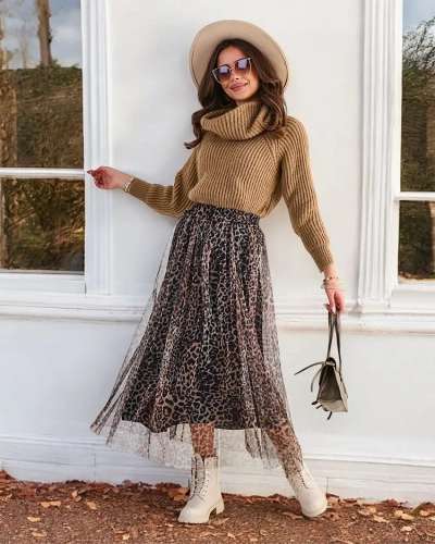 Royalfashion Mustra a wëmen deful with tulle