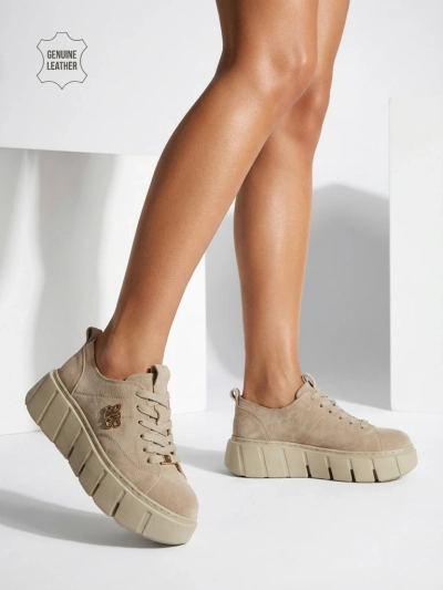 Women's Renos Natural Leather Sport Sneakers