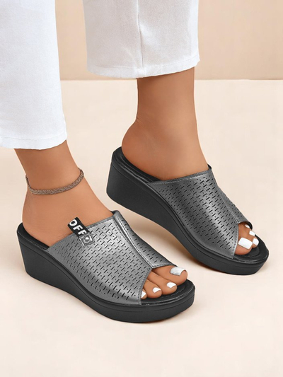 Royalfashion Женские шлепанцы на танкетке Luna Wedge