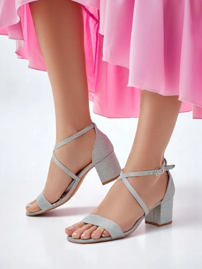 Royalfashion Блестящие женские сандалии Rokates