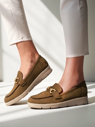 Royalfashion Women’s flats with a decorative accent on the toe
