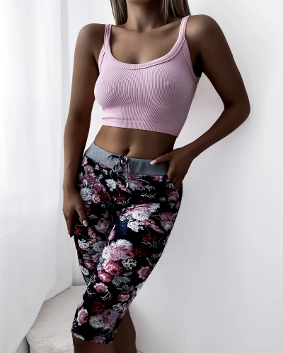 Naiste kastanpruunid 3/4 lillemustriga lühikesed püksid - Riietus