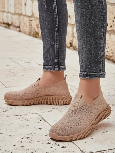 Royalfashion Женские тканевые спортивные слипоны Serra