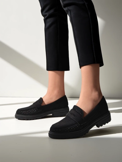 Royalfashion Naiste perforatsiooniga loafers Filoz