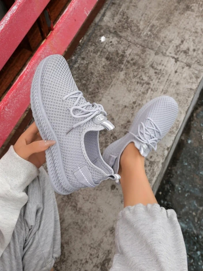 Royalfashion Женские спортивные тканевые кроссовки Rinsel