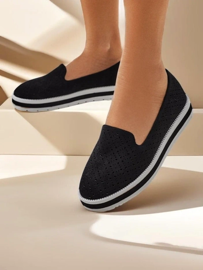 Royalfashion Naistel perforatsiooniga loafers Cerrole