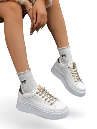 Royalfashion Naiste sportlikud sneakerid dekoratiivsete paeltega Eone