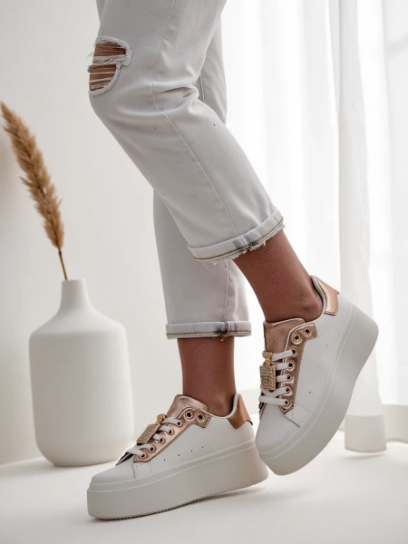 Royalfashion Naiste spordijalatsid Kisoffi