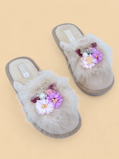 Royalfashion Women's fur slippers with flowers Ederra