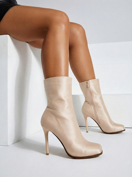 Royalfashion Women's ankle boots Weriozno