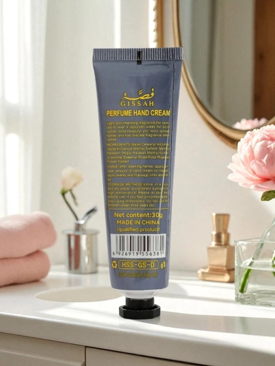 La Luna Perfumed Moisturizing Hand Cream