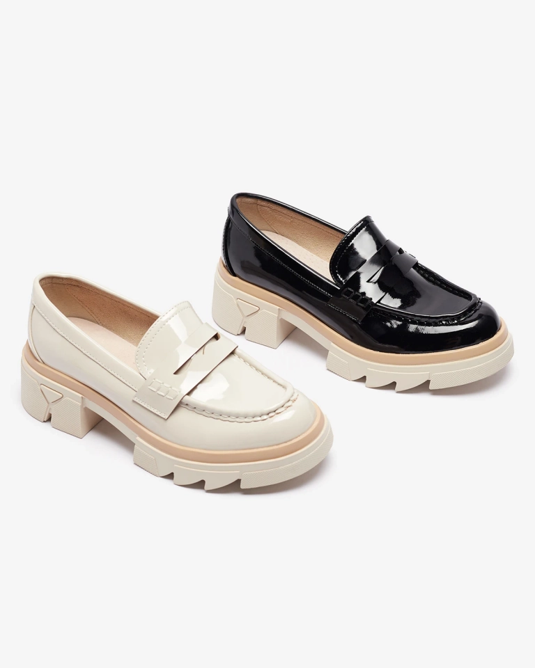 Черные женские мокасины из лакированной экокожи Sepop- Footwear