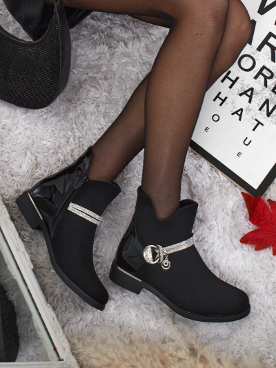 Ботинки из матовой и лакированной экокожи Marvella