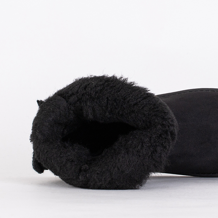 Женские ботинки Aurelia черного цвета на плоском каблуке