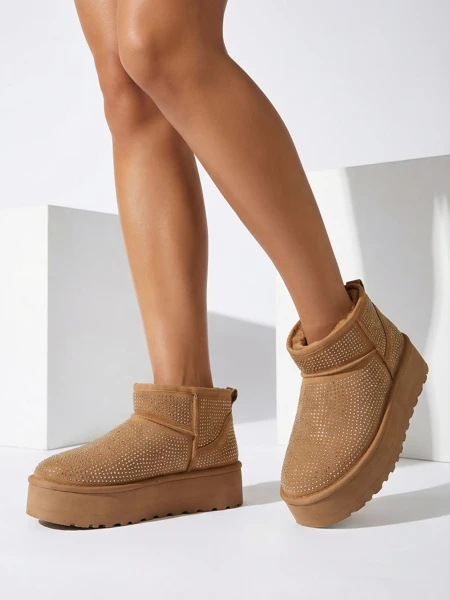 Royalfashion Beige niđa'ne snow boots a'la UGGs Corob