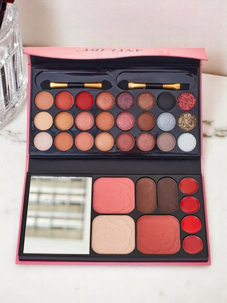 ANYLADY Компактная палетка для макияжа – тени для век, контур, губы, 33 оттенка