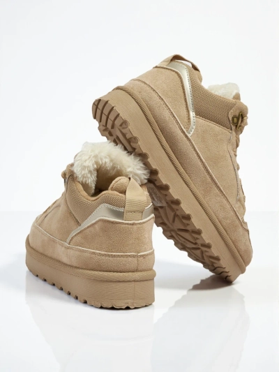 Naiste soojustusega tennised Faylo