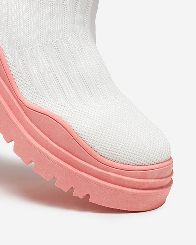 Women's boots on a thicker sole in white and pink Korlic-Shoes