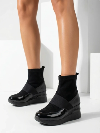 Black women's slip-on boots with embossing Keleda - Footwear