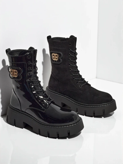 Royalfashion Naiste tööstiilis poolsaapad Milloze