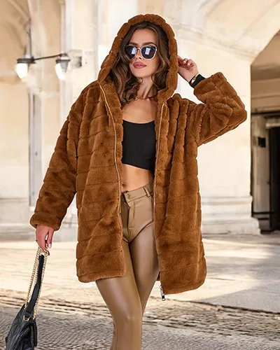 Royalfashion Naiste karusnahast mantel